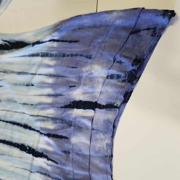 Green Tea, tie dyed long sleeve boho top/ tye dyed t-shirt. - Picture 8 of 9